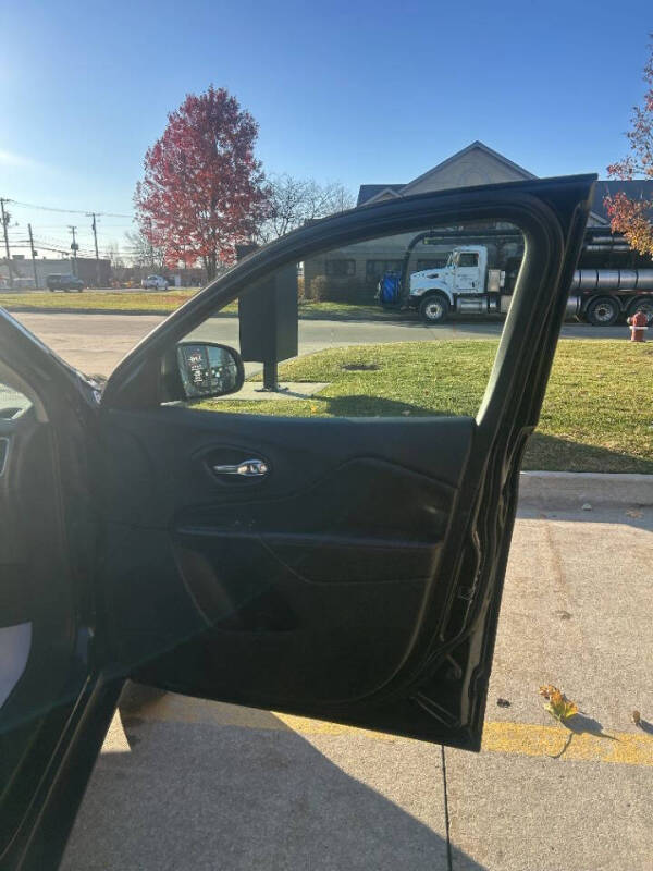 2019 Jeep Cherokee Trailhawk