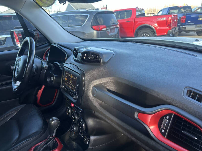 2015 Jeep Renegade Trailhawk