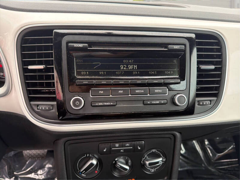 2012 Volkswagen Beetle