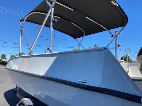 2014 Lowe Boats SD 224