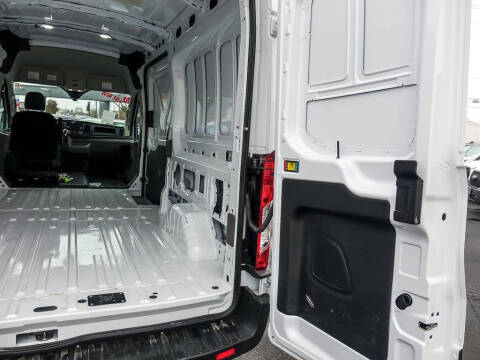 2024 Ford Transit 350 HD