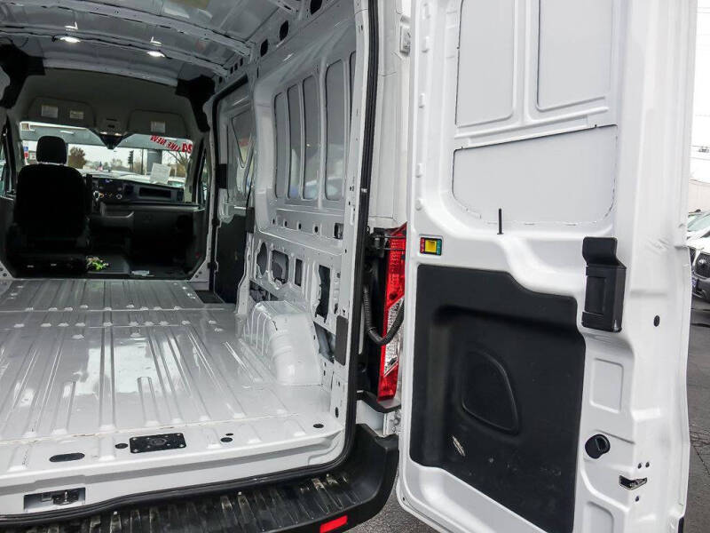 2024 Ford Transit 350 HD