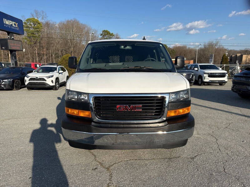 2023 GMC Savana 2500