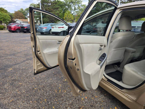 2010 Toyota Prius III