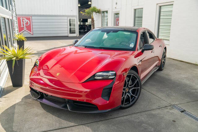 2022 Porsche Taycan 5