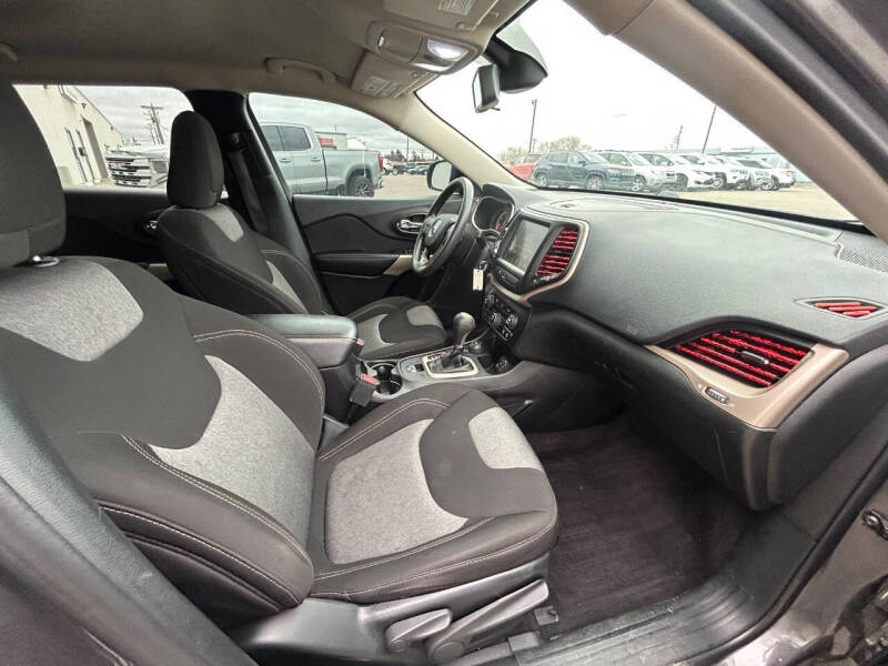 2018 Jeep Cherokee Latitude