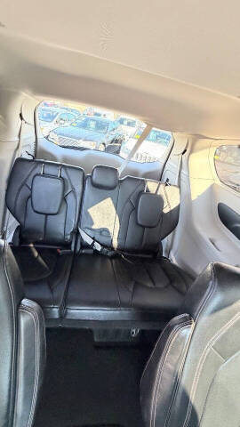 2018 Chrysler Pacifica Touring L