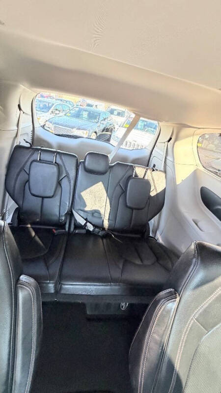 2018 Chrysler Pacifica Touring L