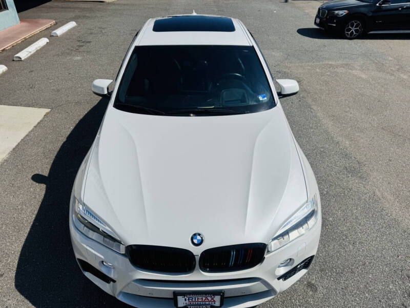 2015 BMW X6 M