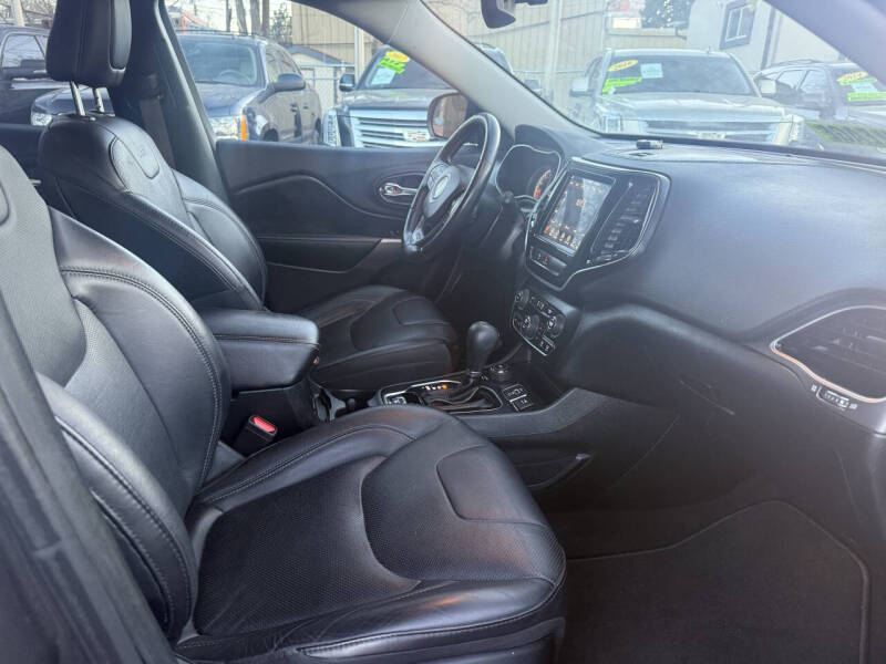 2019 Jeep Cherokee Limited