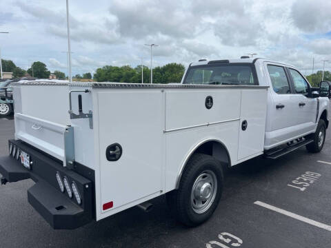 2025 Ford F-350 Super Duty XL