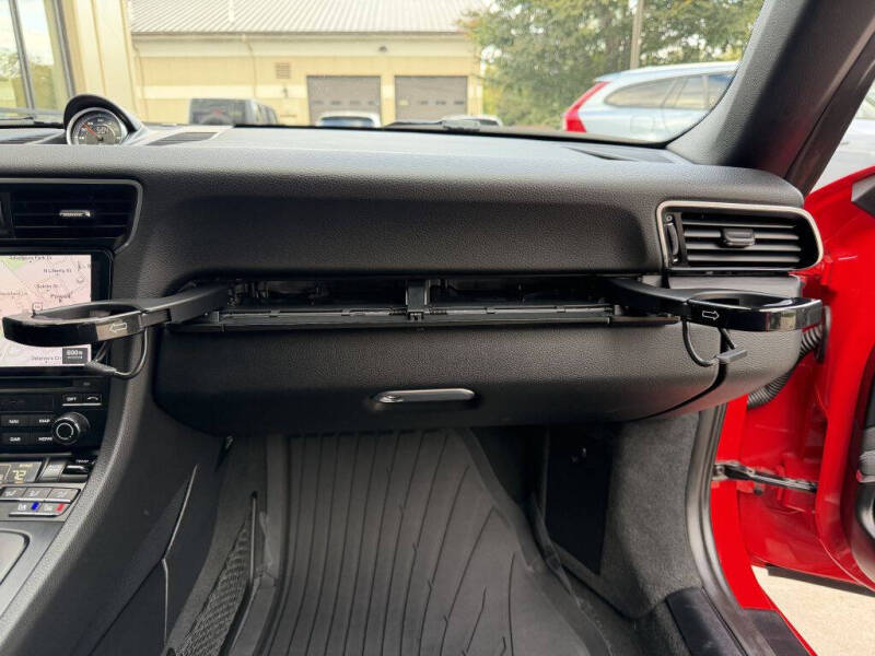 2018 Porsche 911 Carrera GTS