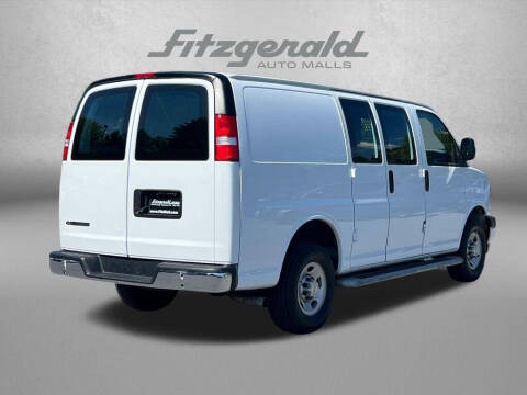 2024 Chevrolet Express 2500