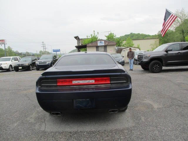 2014 Dodge Challenger SXT