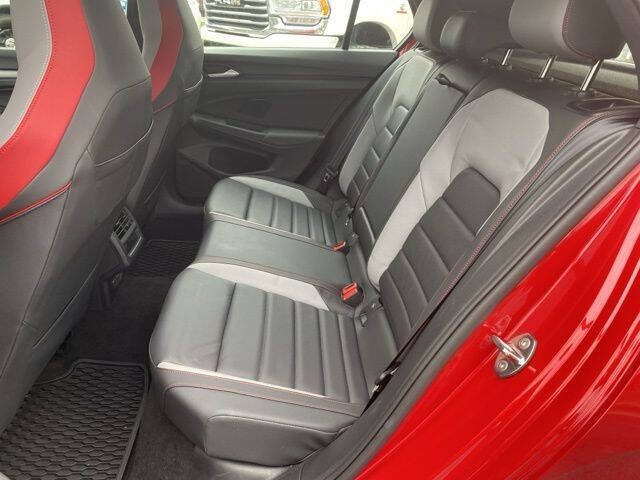 2025 Volkswagen Golf GTI SE