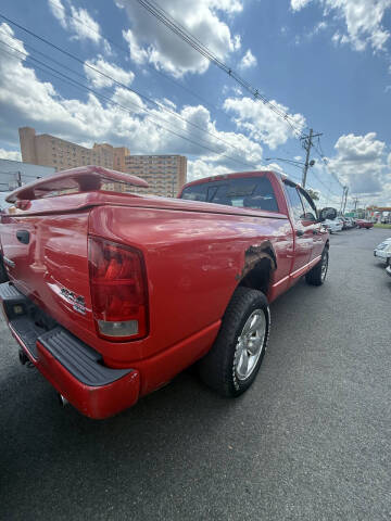 2004 Dodge Ram 1500 SLT