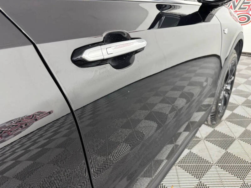 2023 Cadillac XT4 Luxury