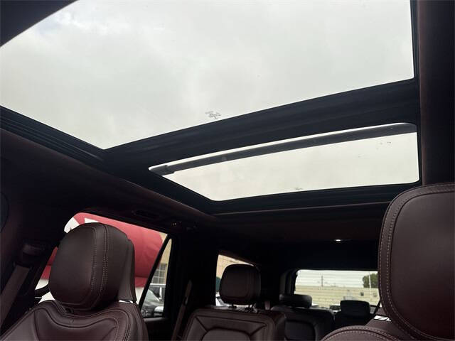 2020 Lincoln Navigator Black Label