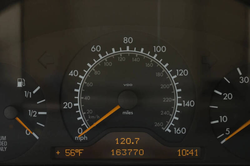 1998 Mercedes-Benz E-Class E 320 4MATIC