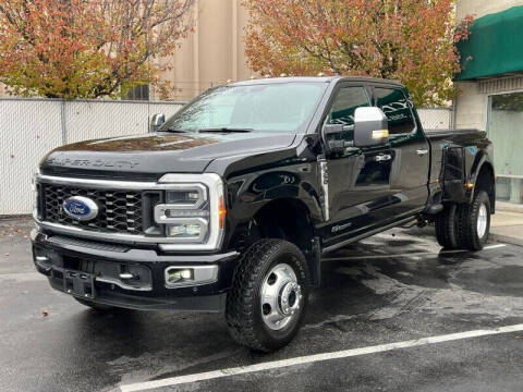 2024 Ford F-350 Super Duty Platinum