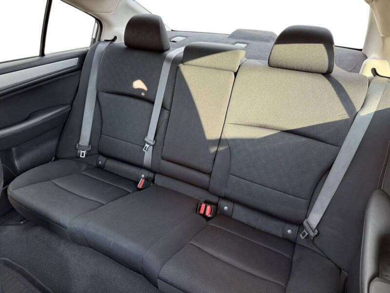 2017 Subaru Legacy 2.5i