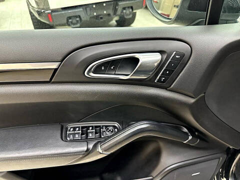 2014 Porsche Cayenne S Hybrid