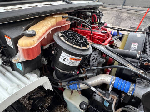 2018 Freightliner M2 106