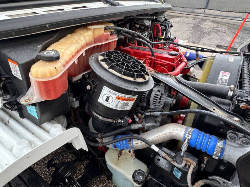 2018 Freightliner M2 106