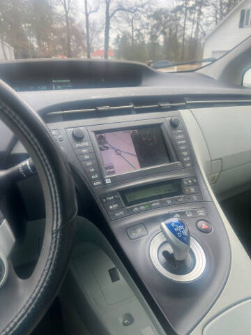 2010 Toyota Prius III