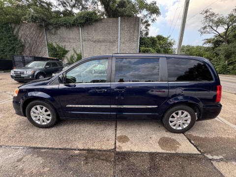 2012 Chrysler Town and Country Touring