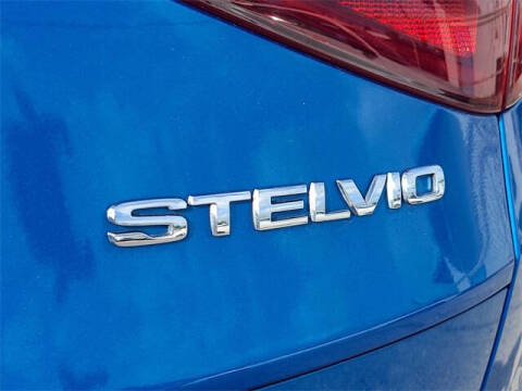 2021 Alfa Romeo Stelvio Sprint