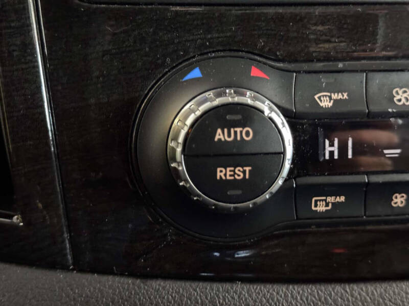 2020 Mercedes-Benz Metris Passenger