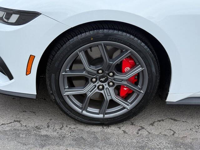 2024 Ford Mustang EcoBoost