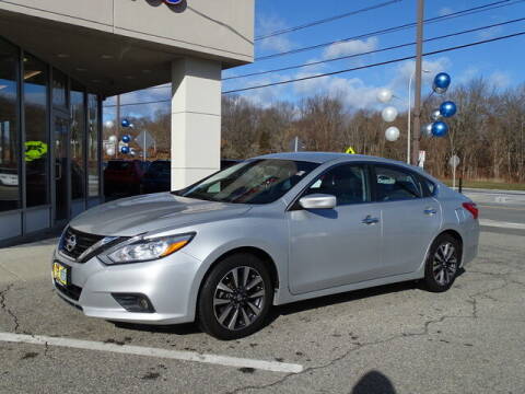 2017 Nissan Altima for sale at KING RICHARDS AUTO CENTER in East Providence RI