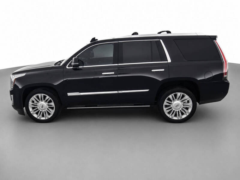 2017 Cadillac Escalade Platinum