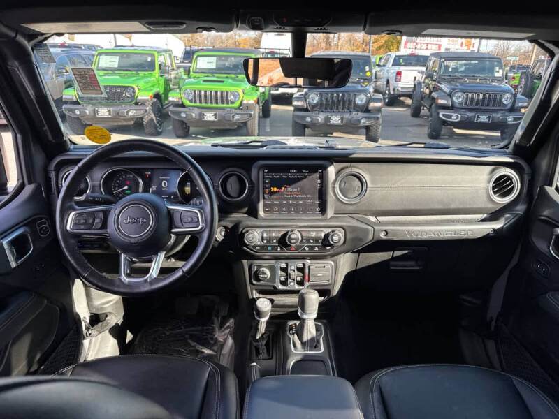 2023 Jeep Wrangler Sahara 4xe