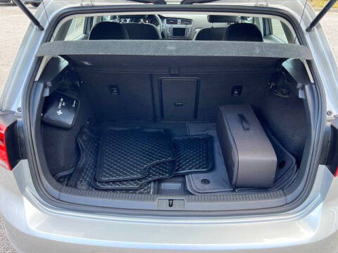 2016 Volkswagen e-Golf SE