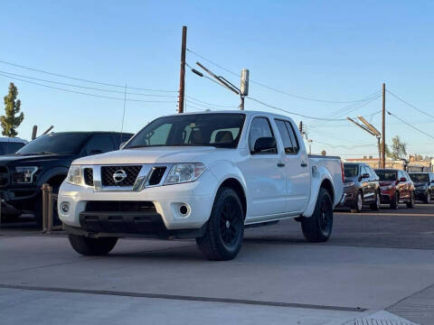 2014 Nissan Frontier for sale at EL AUTO DEALER LLC in Mesa AZ