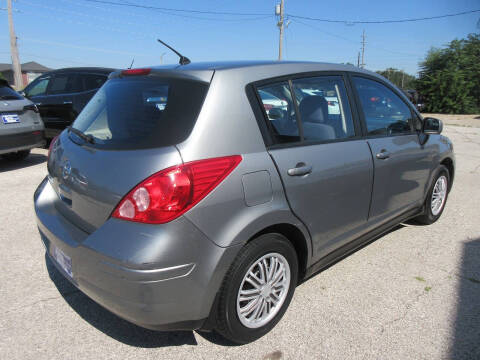 2008 Nissan Versa 1.8 S