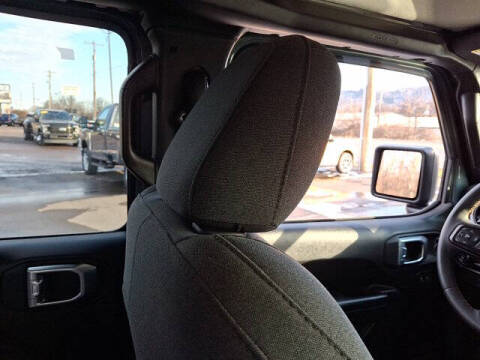 2024 Jeep Gladiator Willys