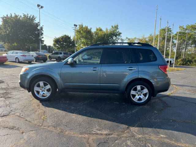 2009 Subaru Forester for sale at BOHL AUTOMOTIVE in Racine, WI