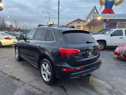 2012 Audi Q5 3.2 quattro Premium Plus