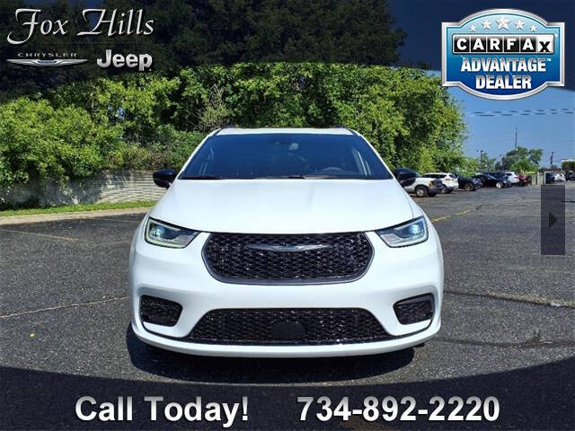 2025 Chrysler Pacifica Limited