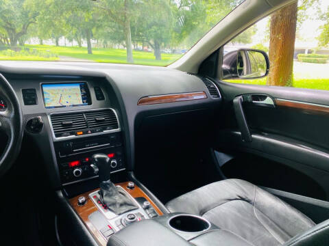 2011 Audi Q7 3.0T quattro Premium Plus