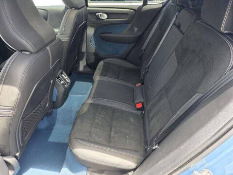 2022 Volvo C40 Recharge Pure Electric P8