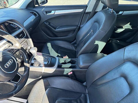 2016 Audi A4 2.0T quattro Premium