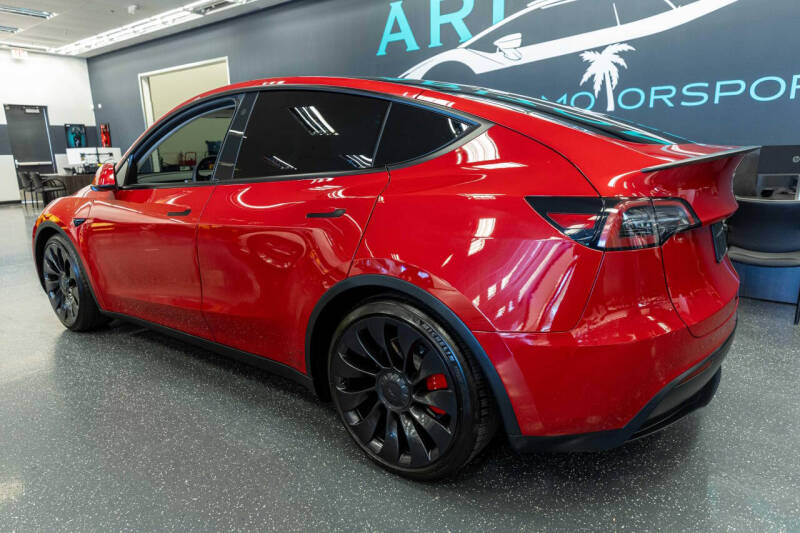 2023 Tesla Model Y Performance