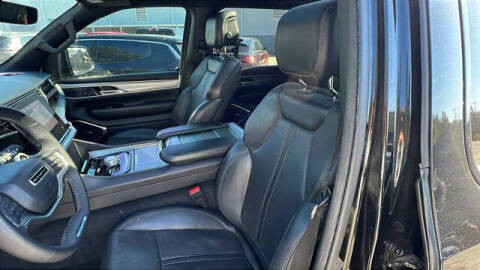 2023 Jeep Wagoneer Carbide