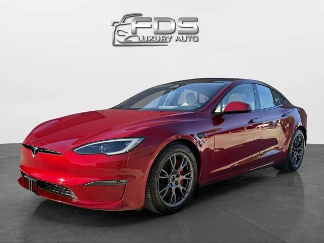 2023 Tesla Model S Plaid's photo