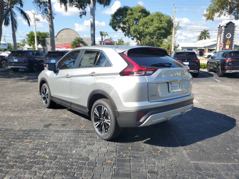 2026 Mitsubishi Eclipse Cross SE